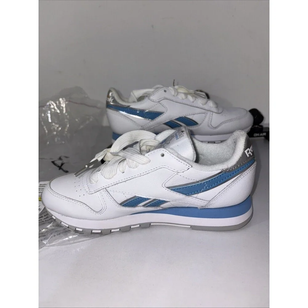 Ladies Reebok Classic 7.5 Unapologetically Angel Revolve‎ New